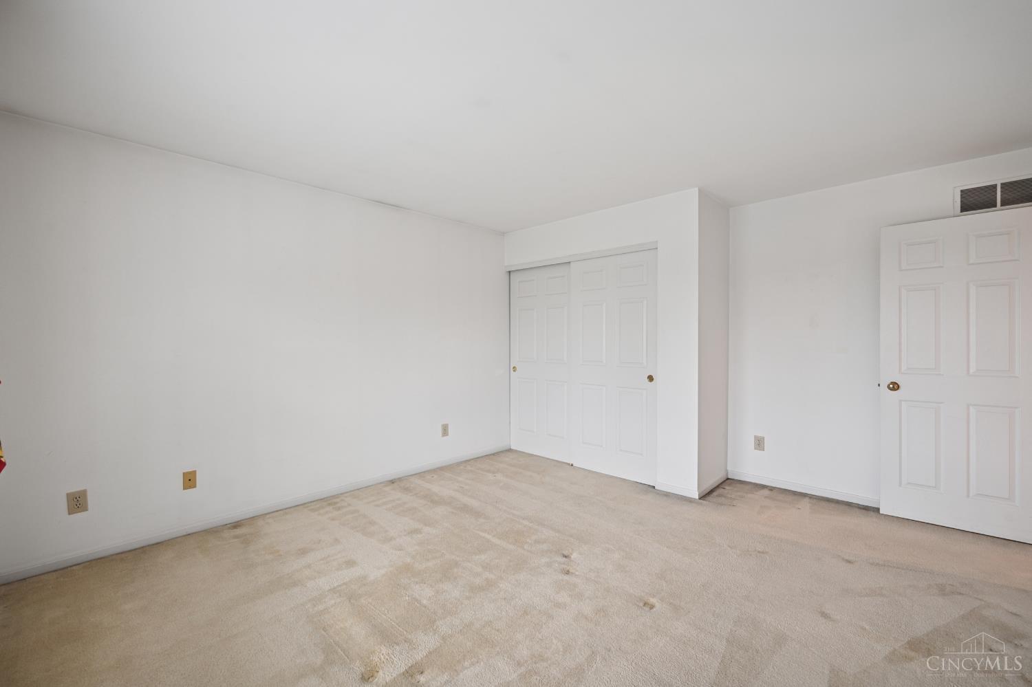 483 Vista Glen Drive