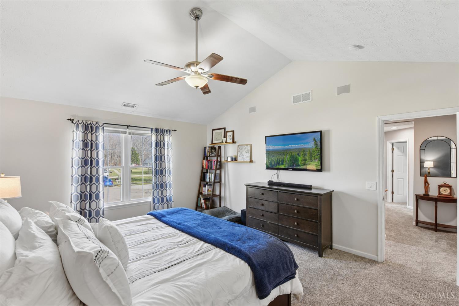 5906 Greywolf Court