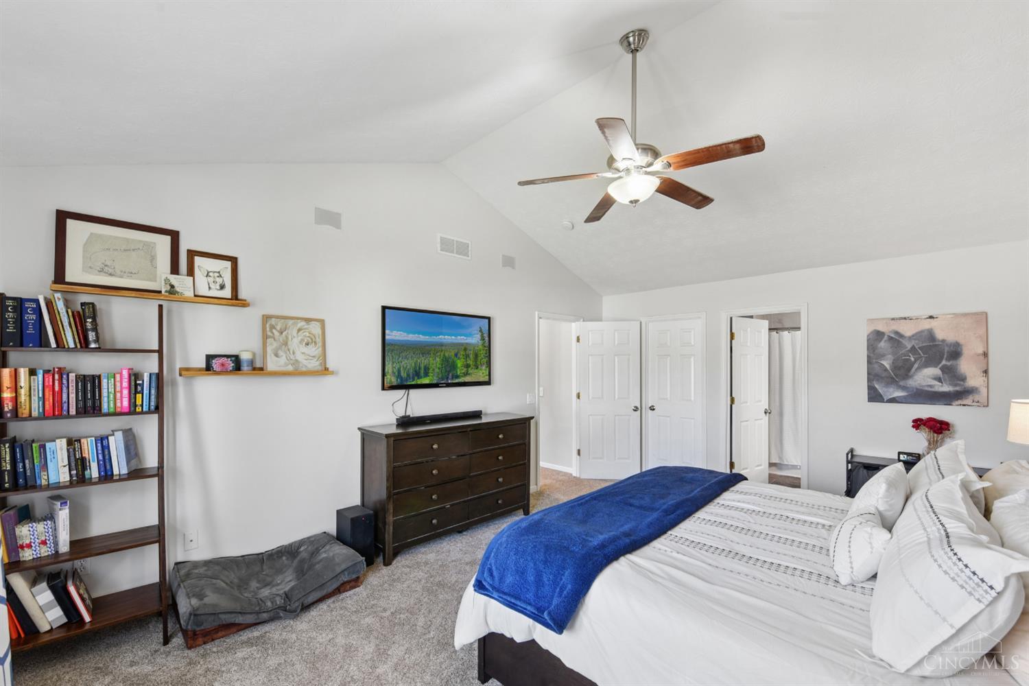 5906 Greywolf Court