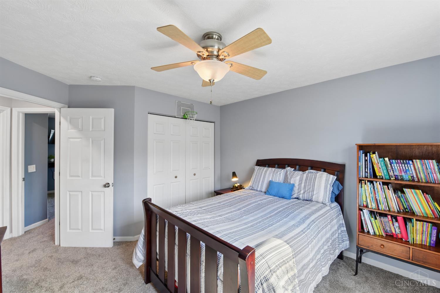 5906 Greywolf Court