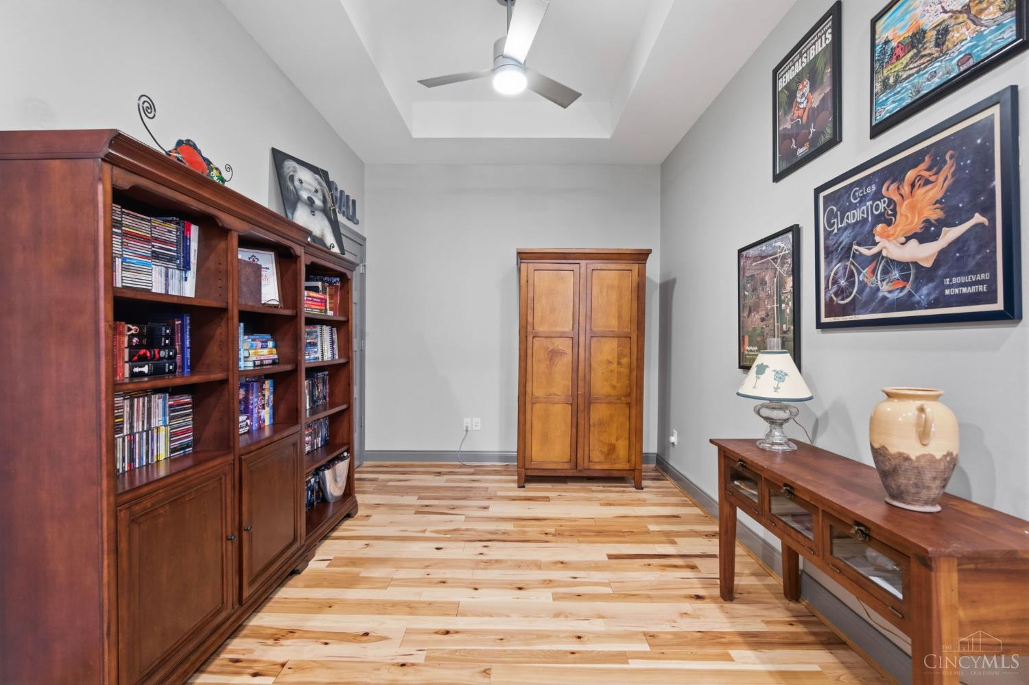 411 Plum Street 302