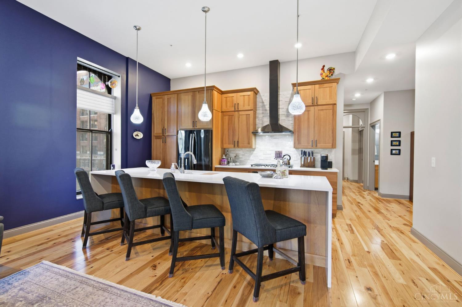 411 Plum Street 302