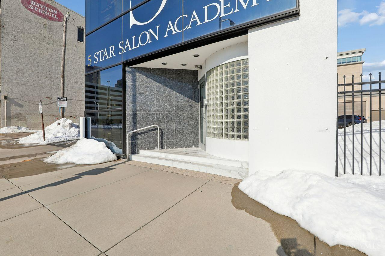 125 E 2nd Street