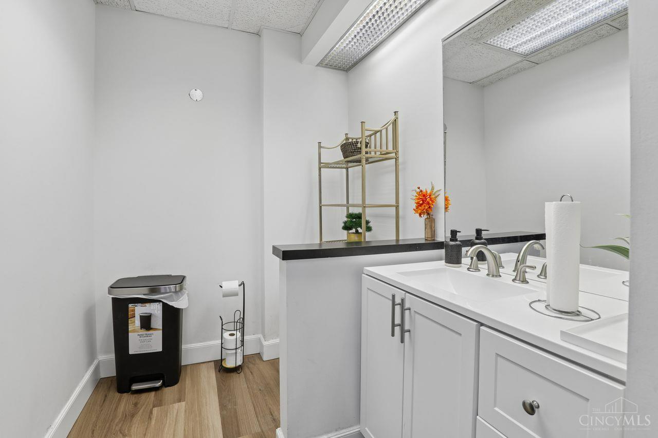 125 E 2nd Street