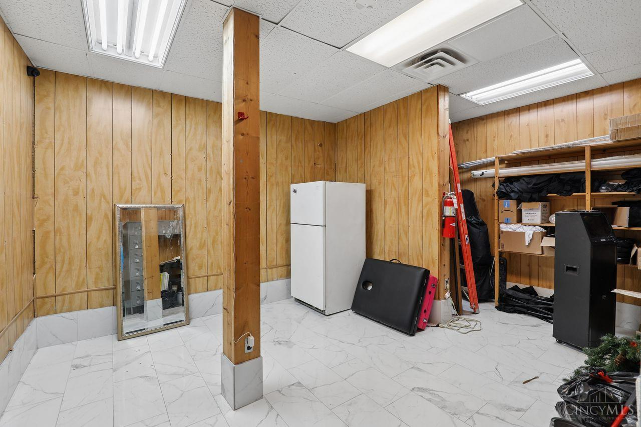 125 E 2nd Street