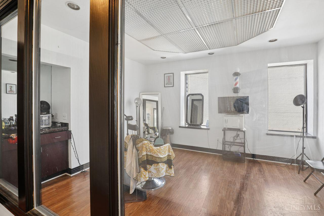 125 E 2nd Street