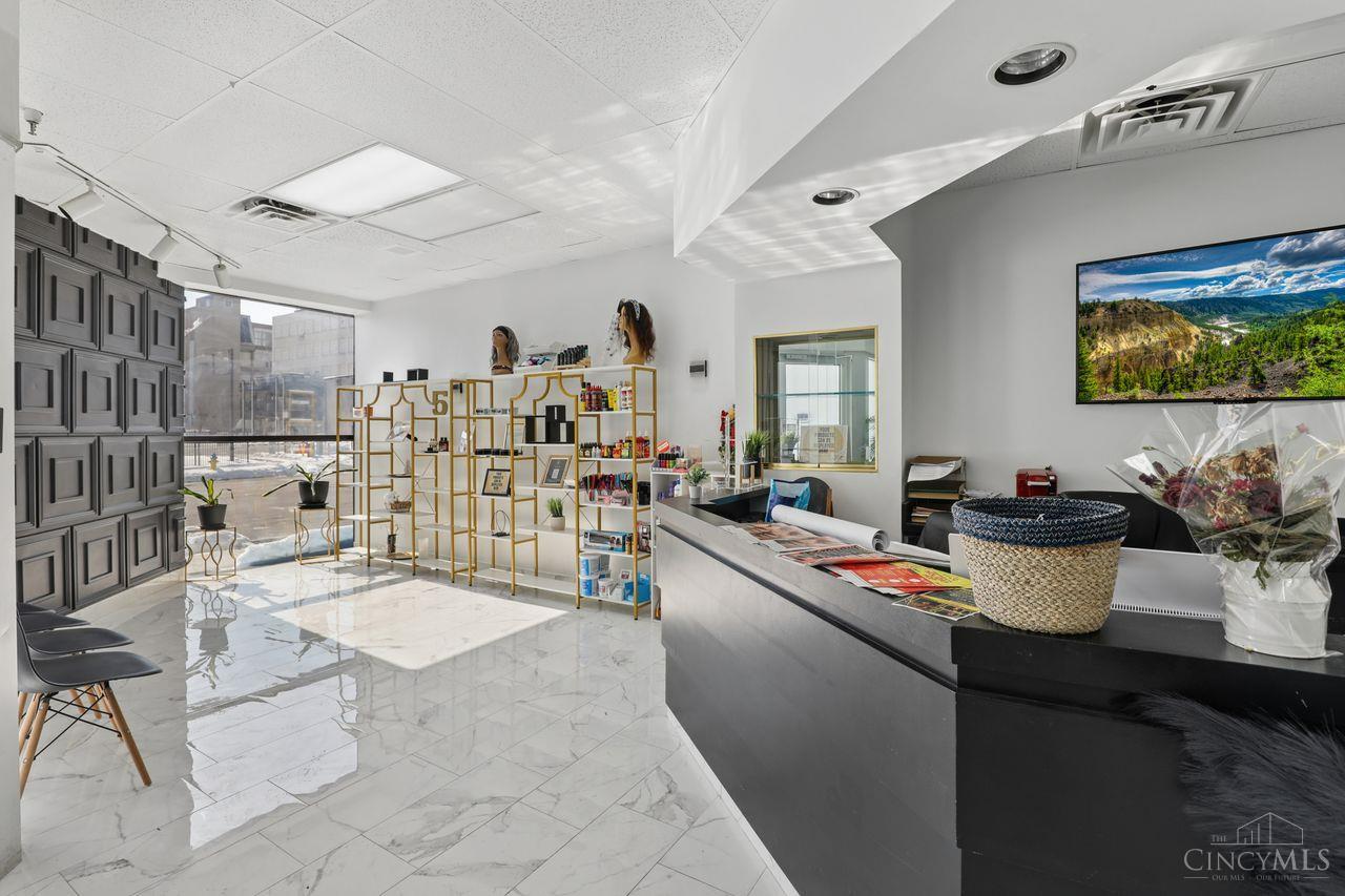 125 E 2nd Street