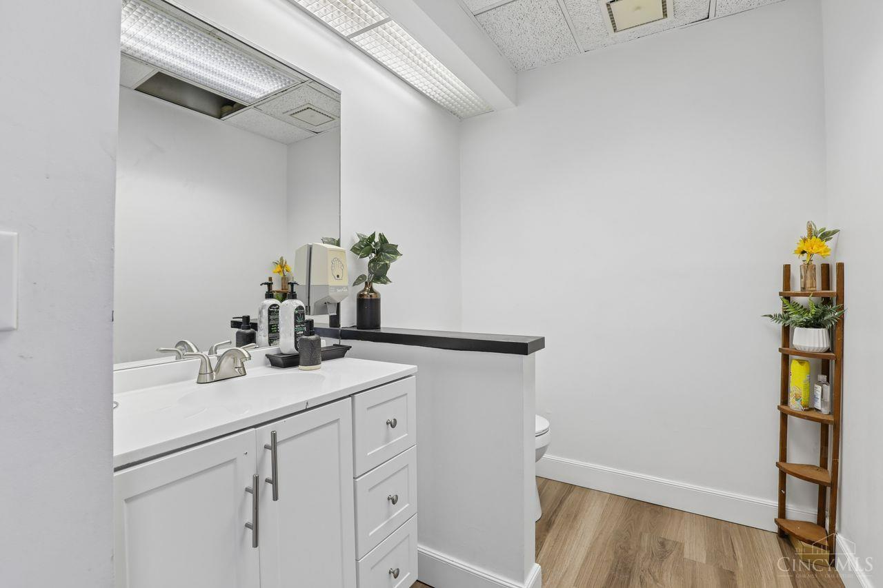 125 E 2nd Street