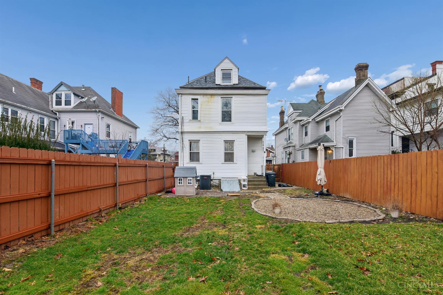 1723 Kinney Avenue