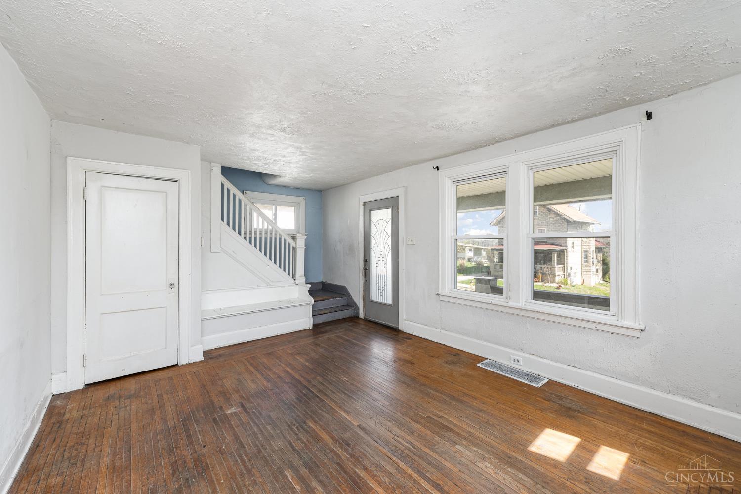 3511 Evanston Avenue