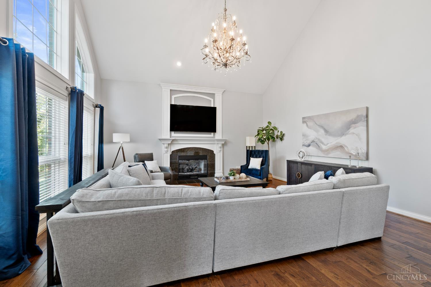 6738 Cherry Leaf Court