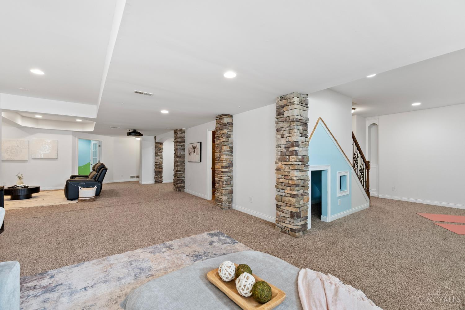 6738 Cherry Leaf Court