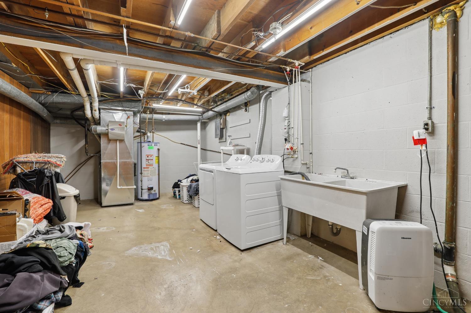 4195 Crystal View Court