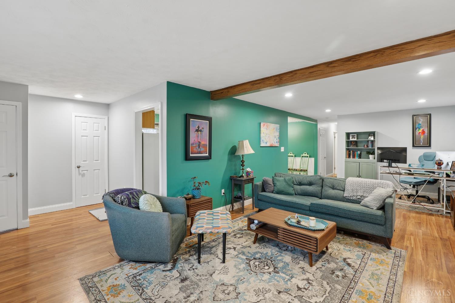 4195 Crystal View Court