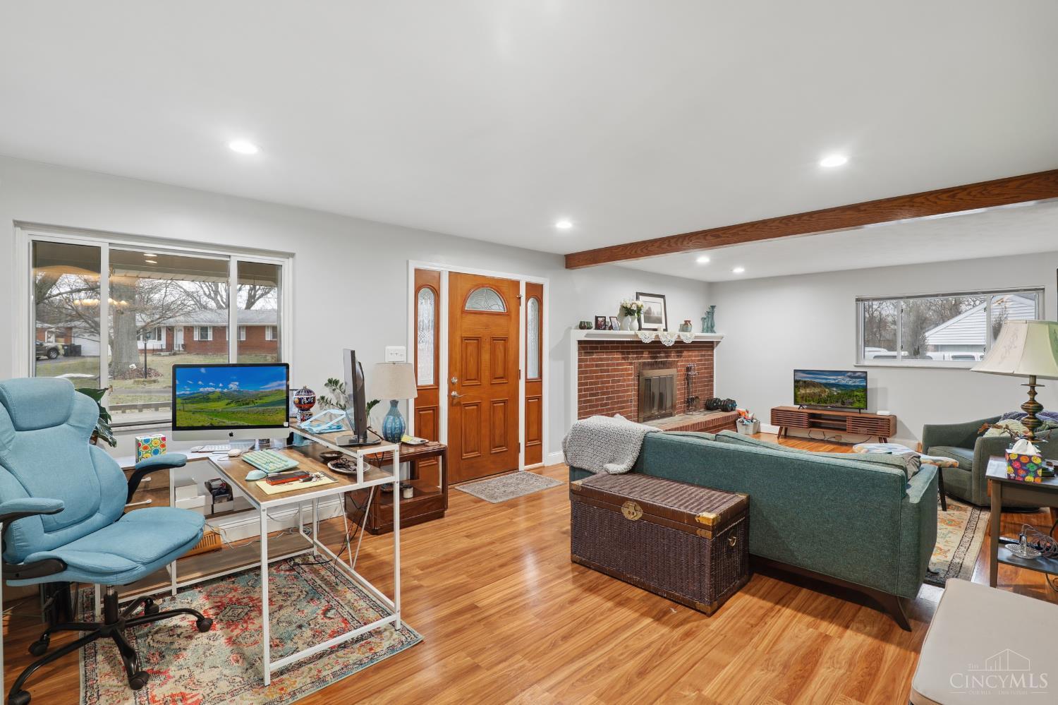 4195 Crystal View Court
