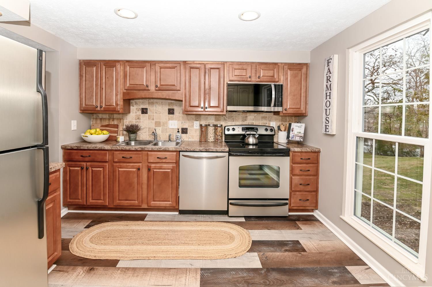 10802 Lakehurst Court 114