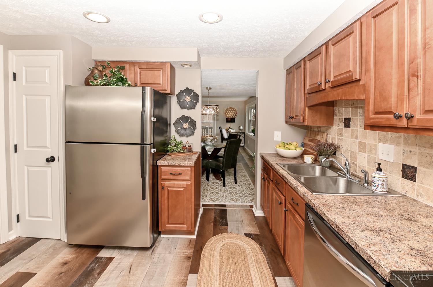 10802 Lakehurst Court 114