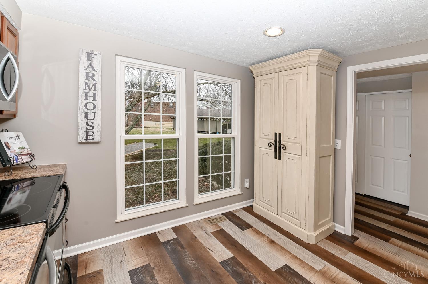 10802 Lakehurst Court 114