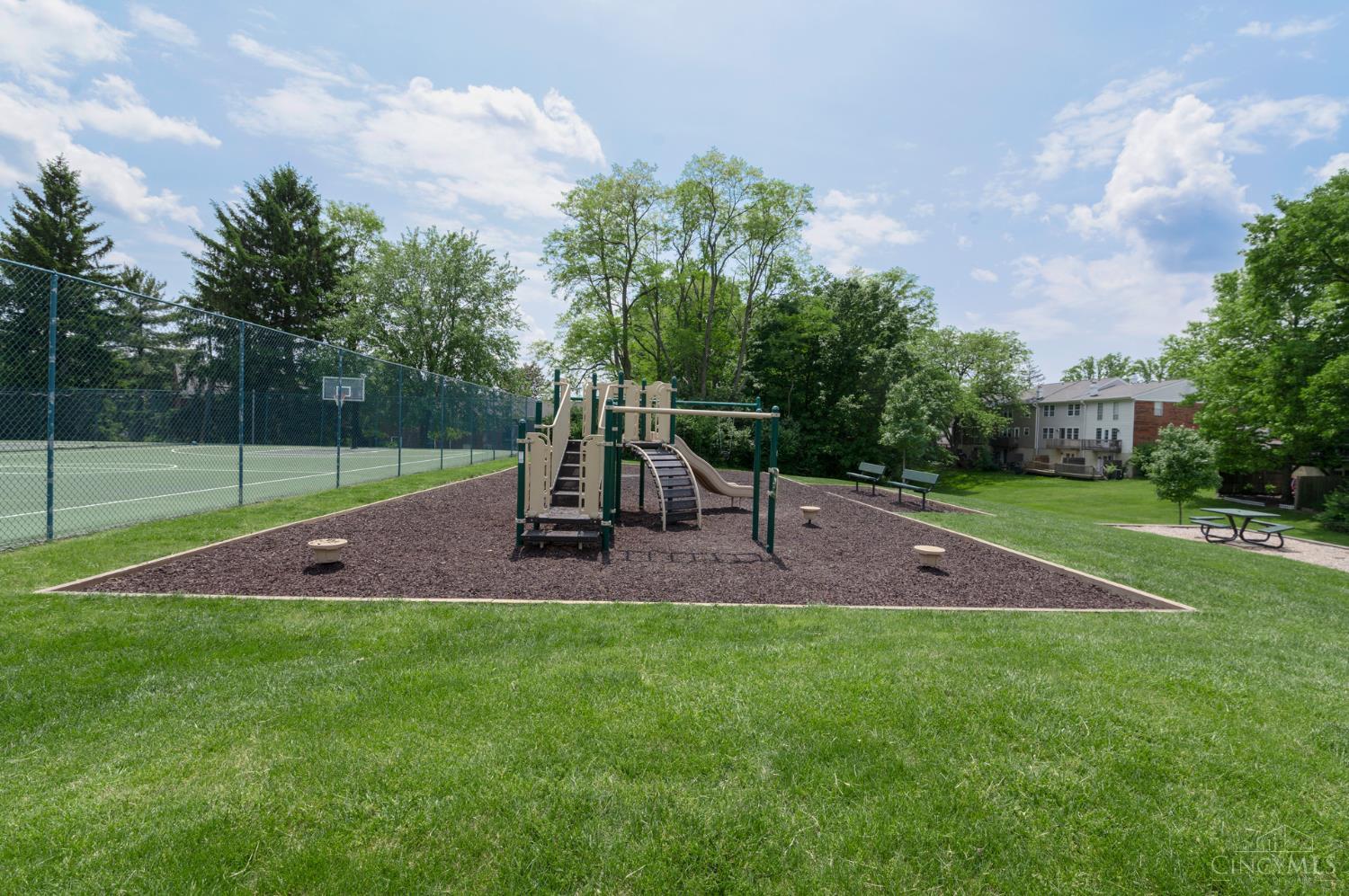 10802 Lakehurst Court 114