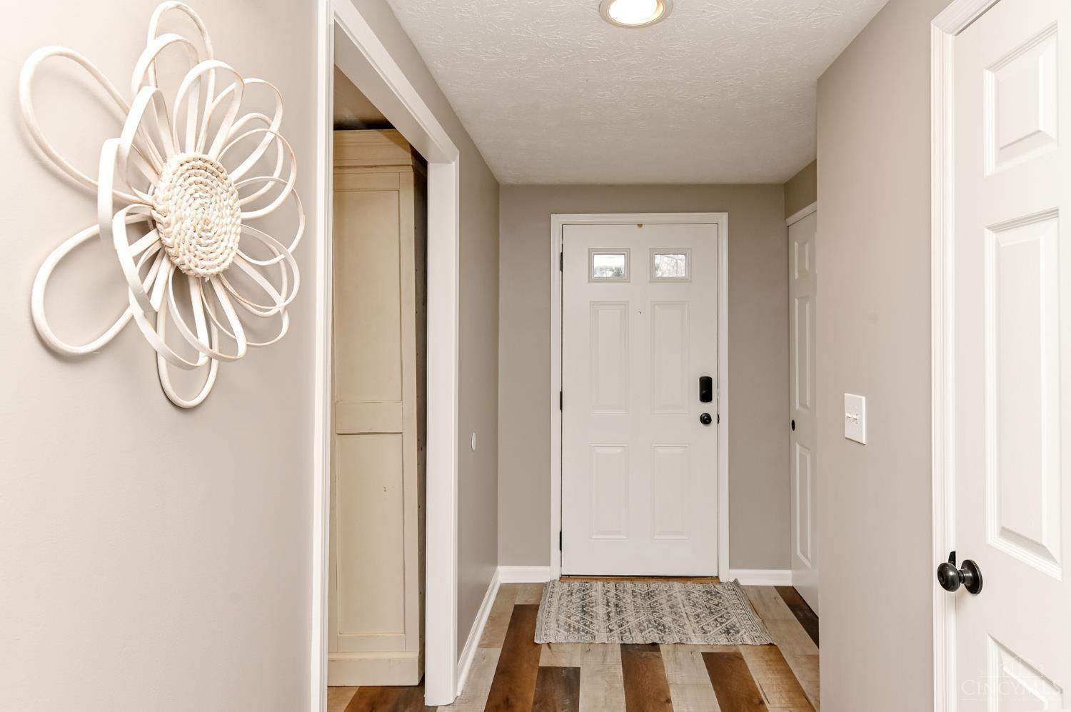 10802 Lakehurst Court 114