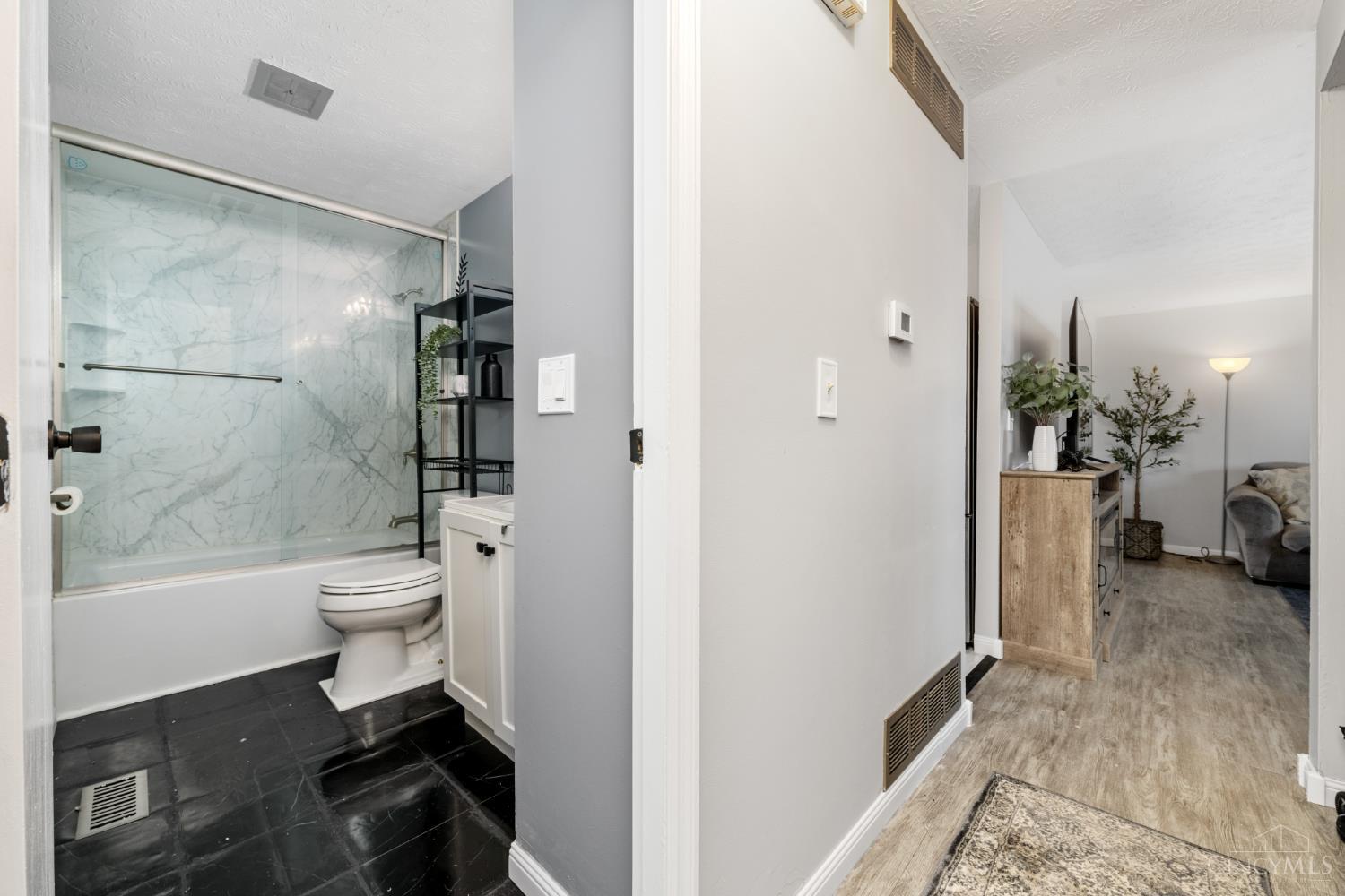 11484 Ravensburg Court
