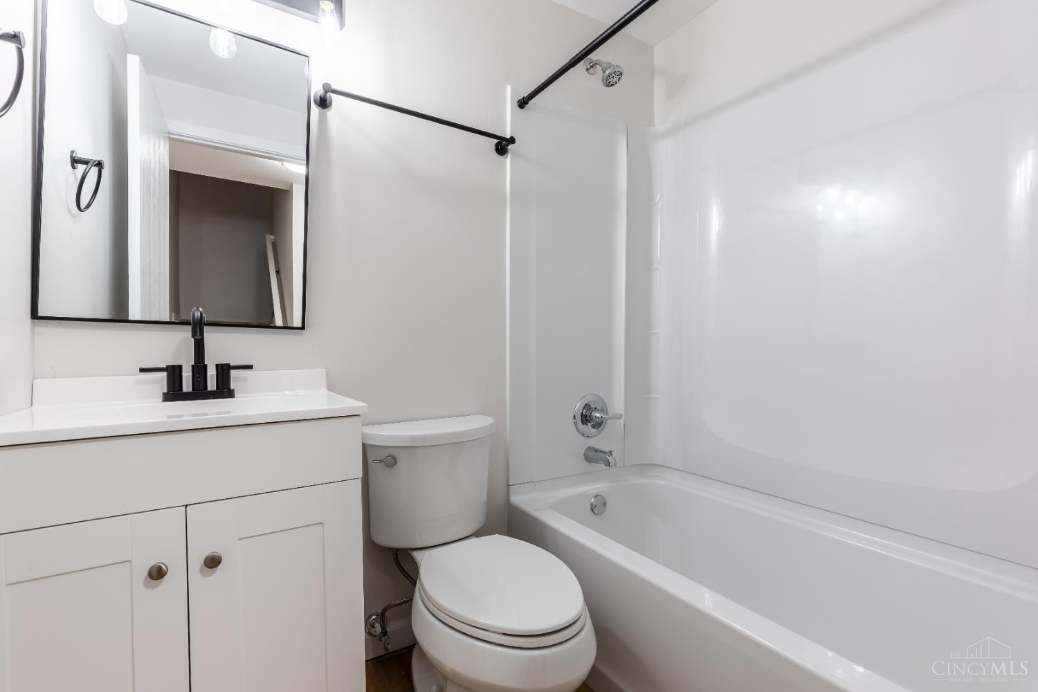 951 Villa View Court