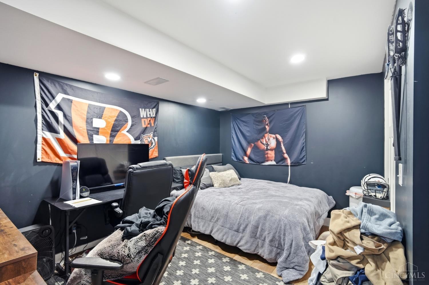 7395 Wethersfield Drive