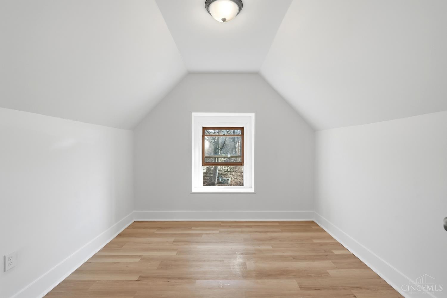 7395 Wethersfield Drive