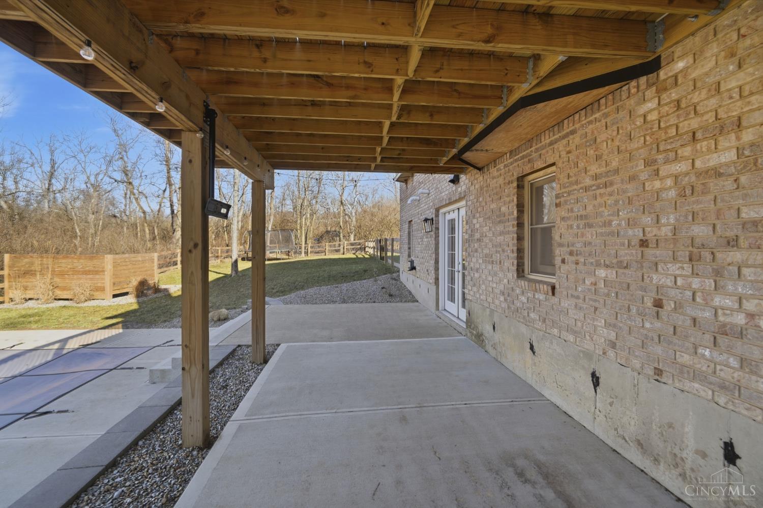 7395 Wethersfield Drive