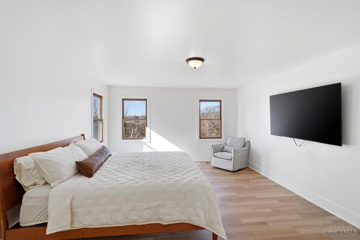 7395 Wethersfield Drive