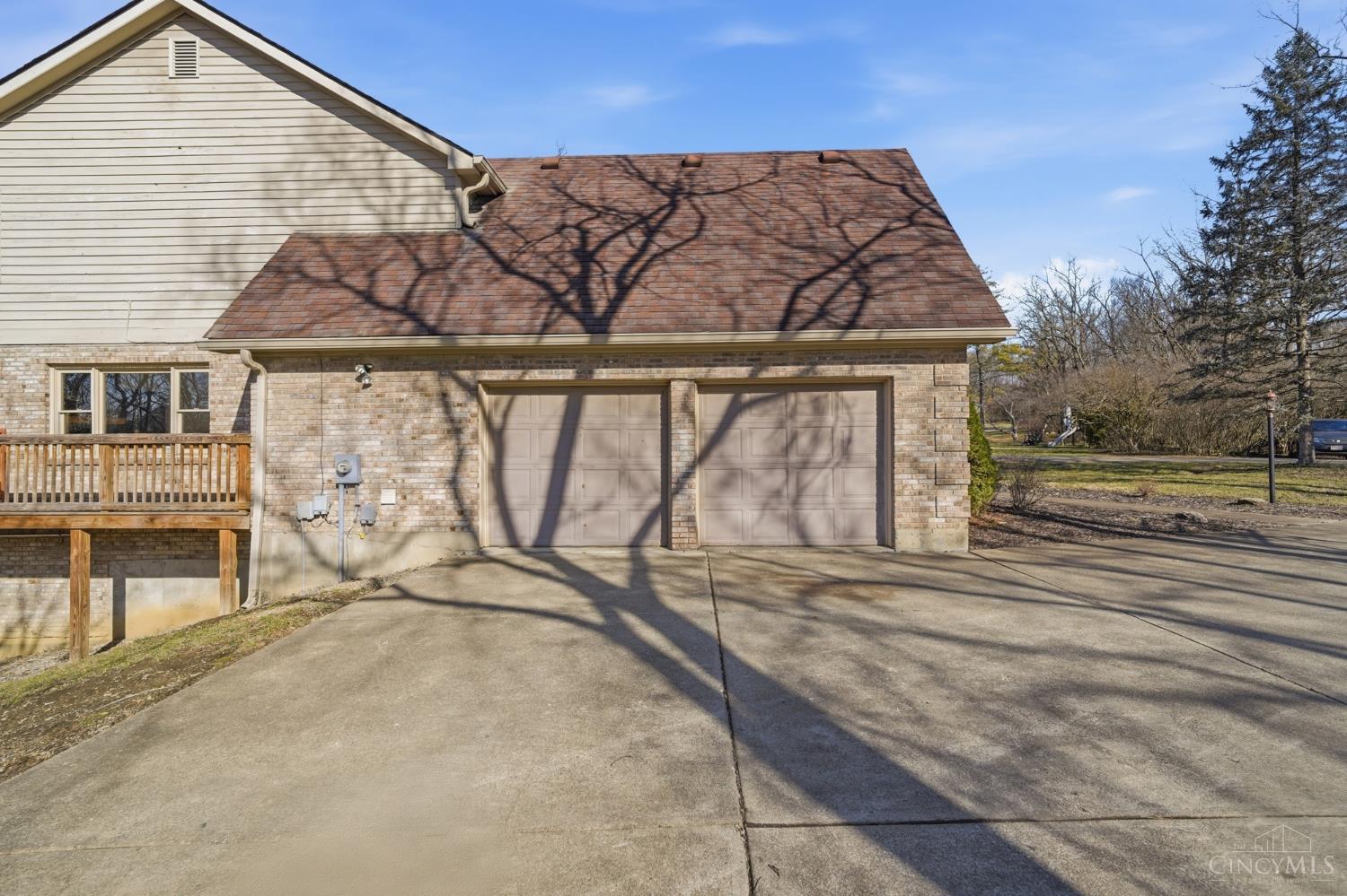 7395 Wethersfield Drive