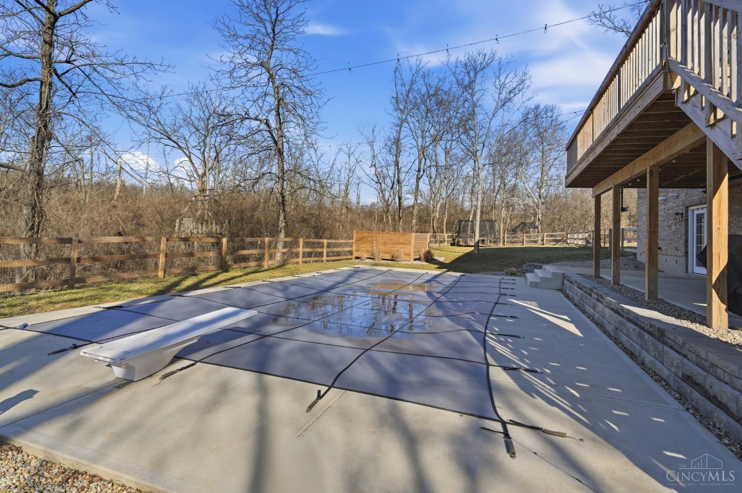 7395 Wethersfield Drive