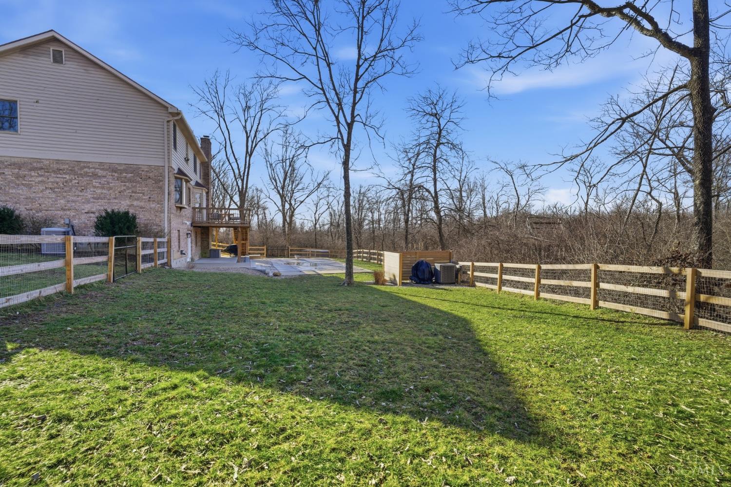 7395 Wethersfield Drive