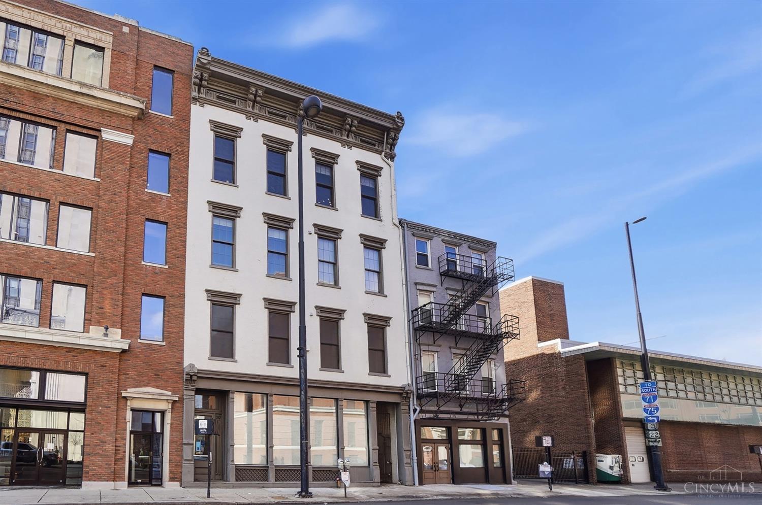 813 Broadway Street 404