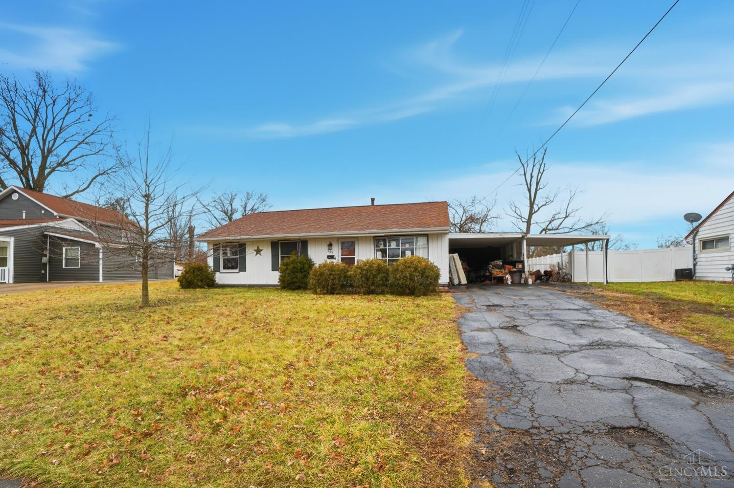 4041 Larchview Drive