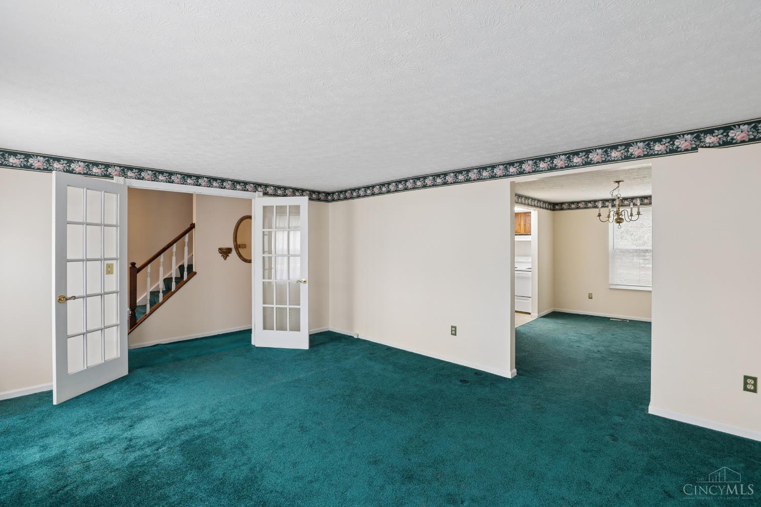 1410 Lela Lane