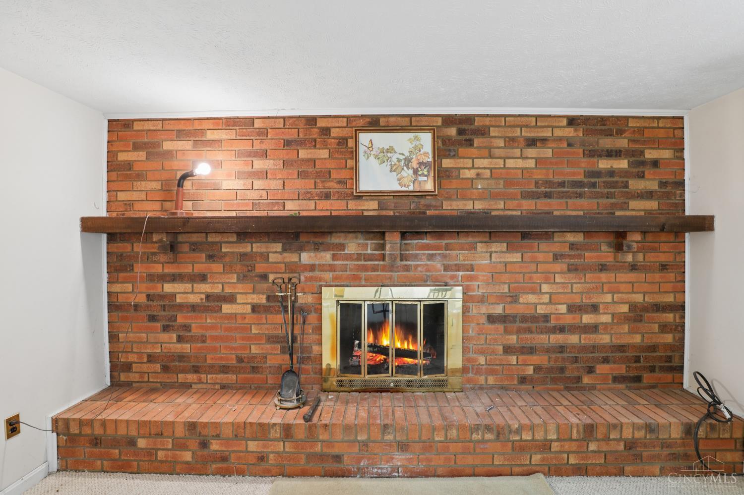 1410 Lela Lane