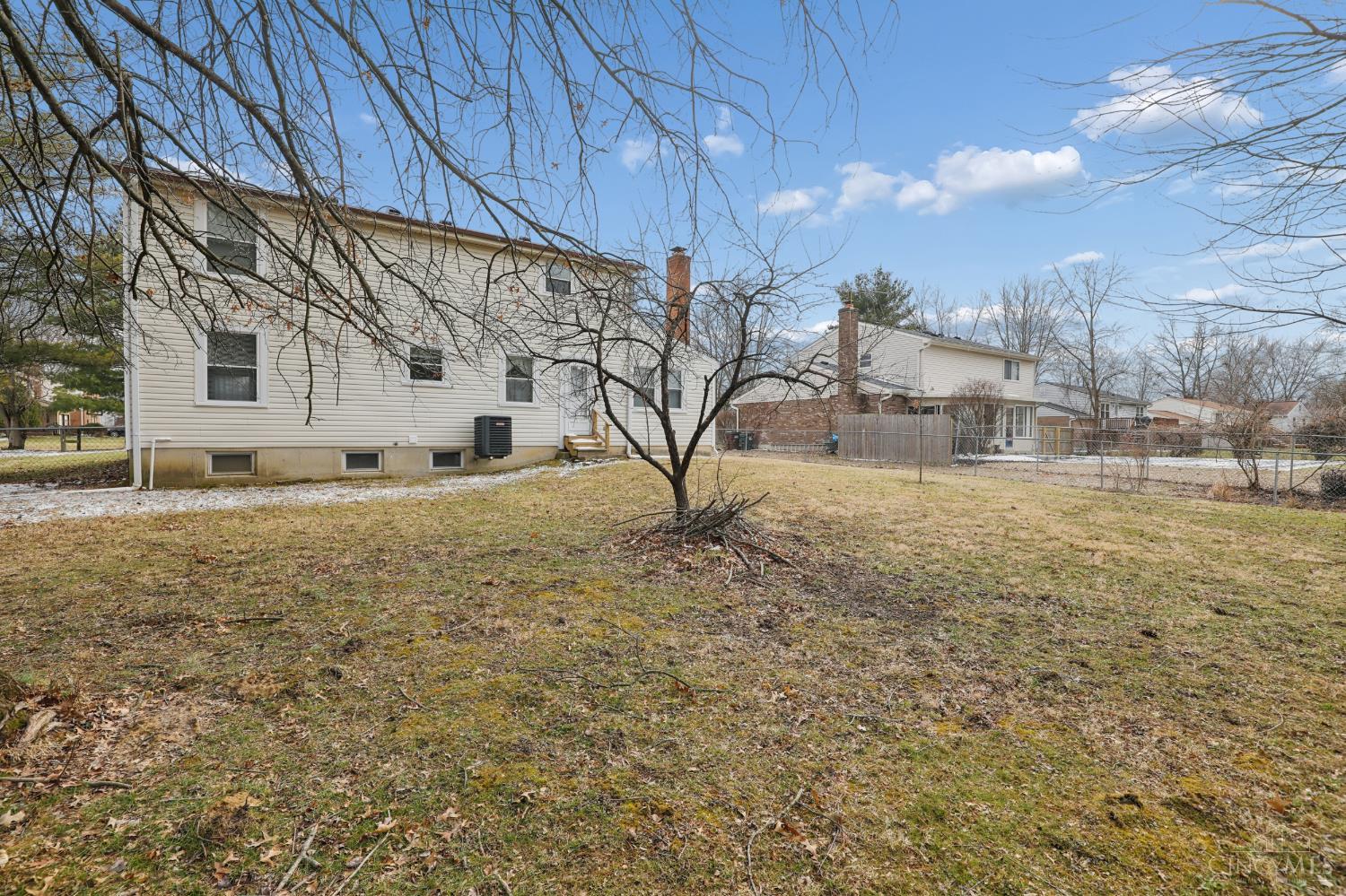 1410 Lela Lane