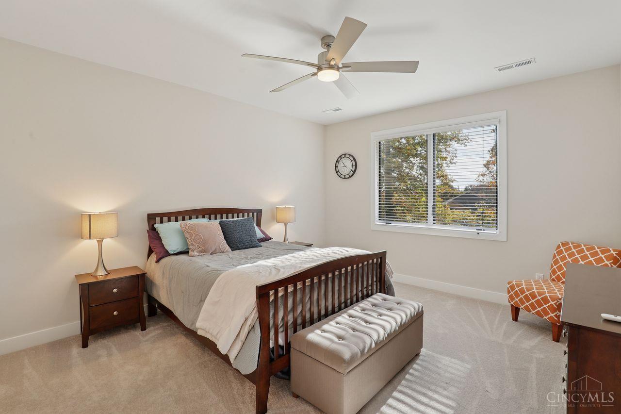 5673 Melbury Court