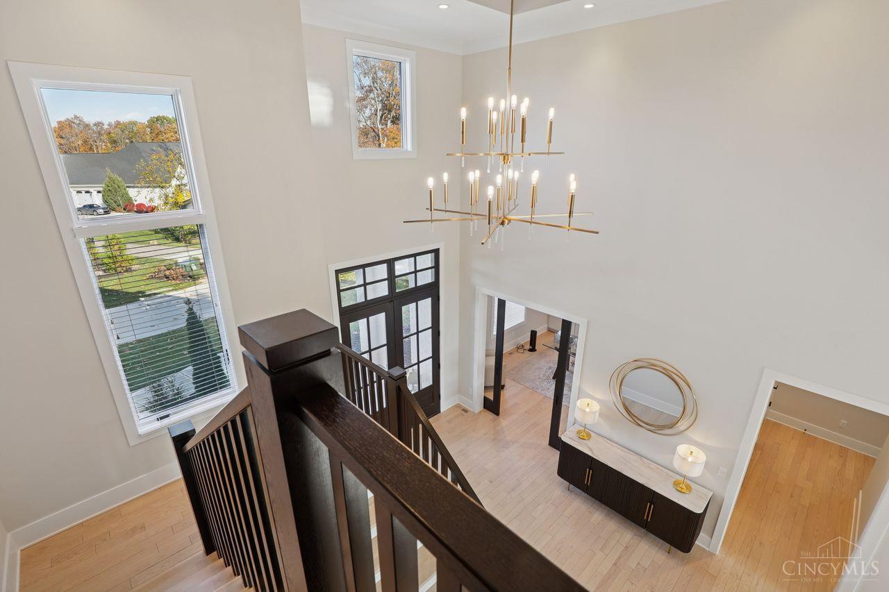 5673 Melbury Court