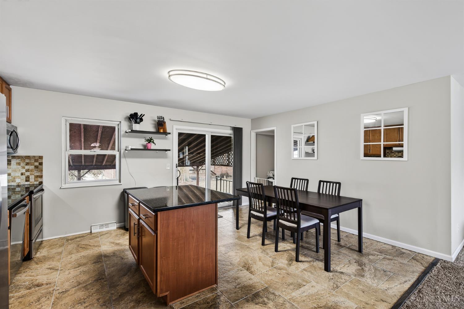6184 Seiler Drive