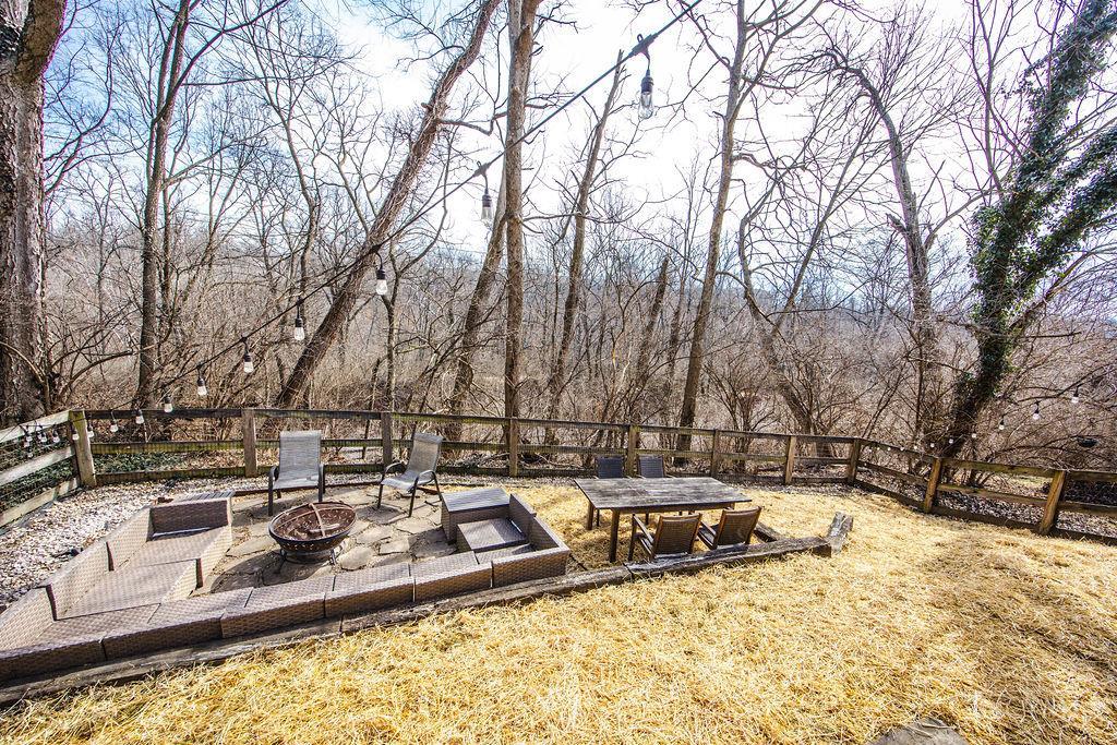 3264 Ashwood Drive
