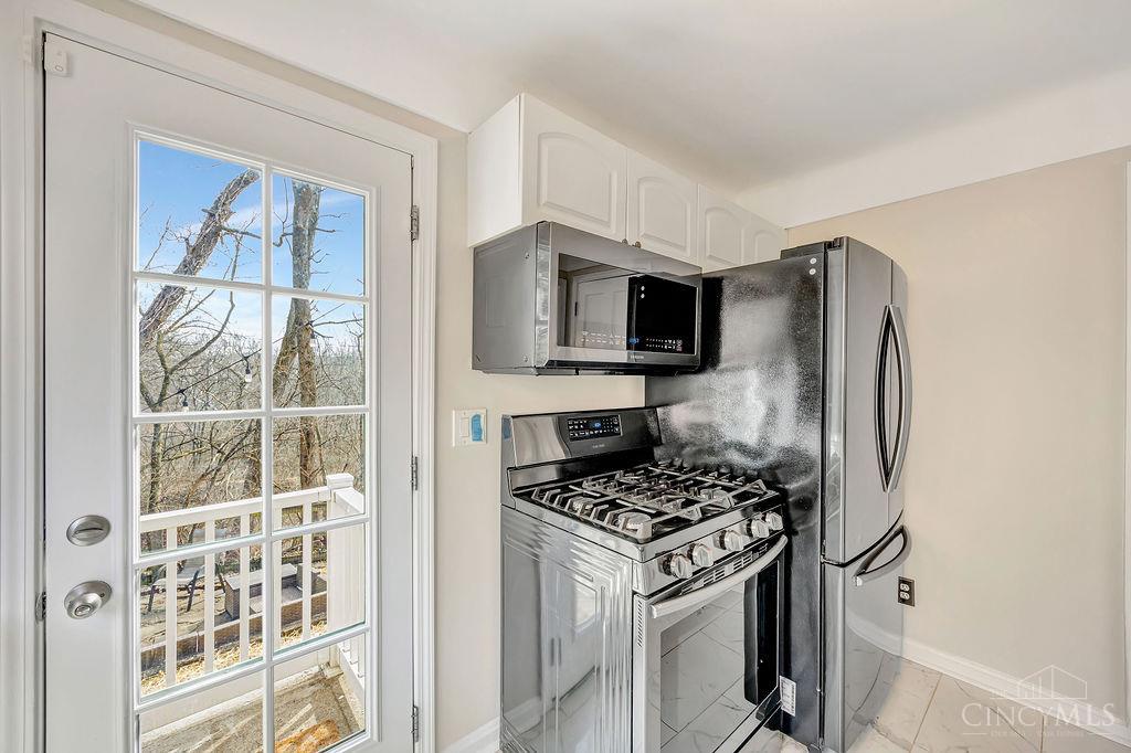 3264 Ashwood Drive