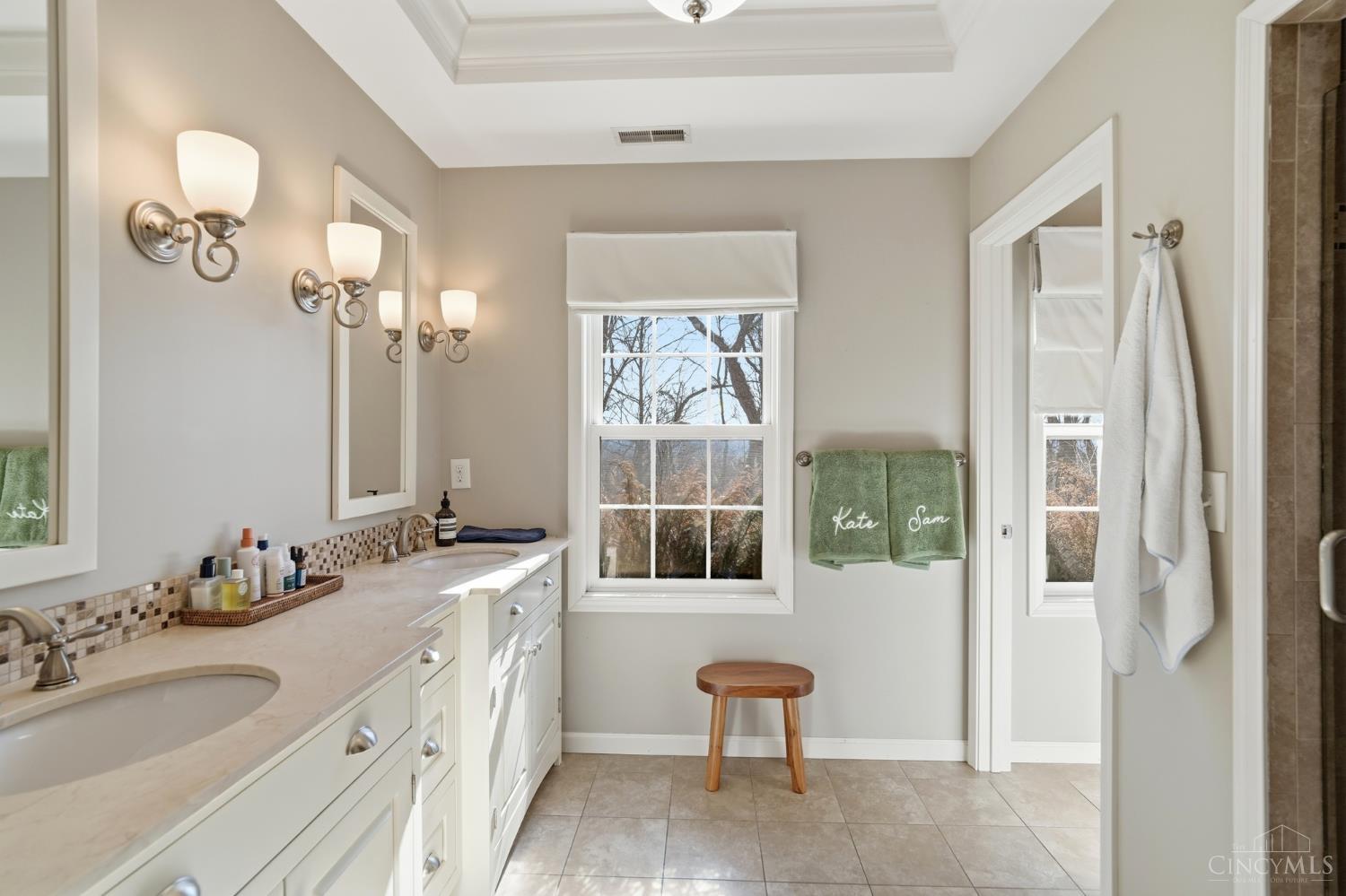 6710 Miami Bluff Drive