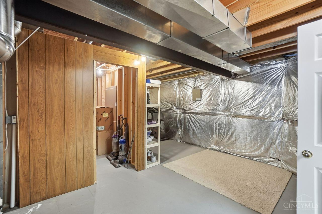 7119 White Oak Court