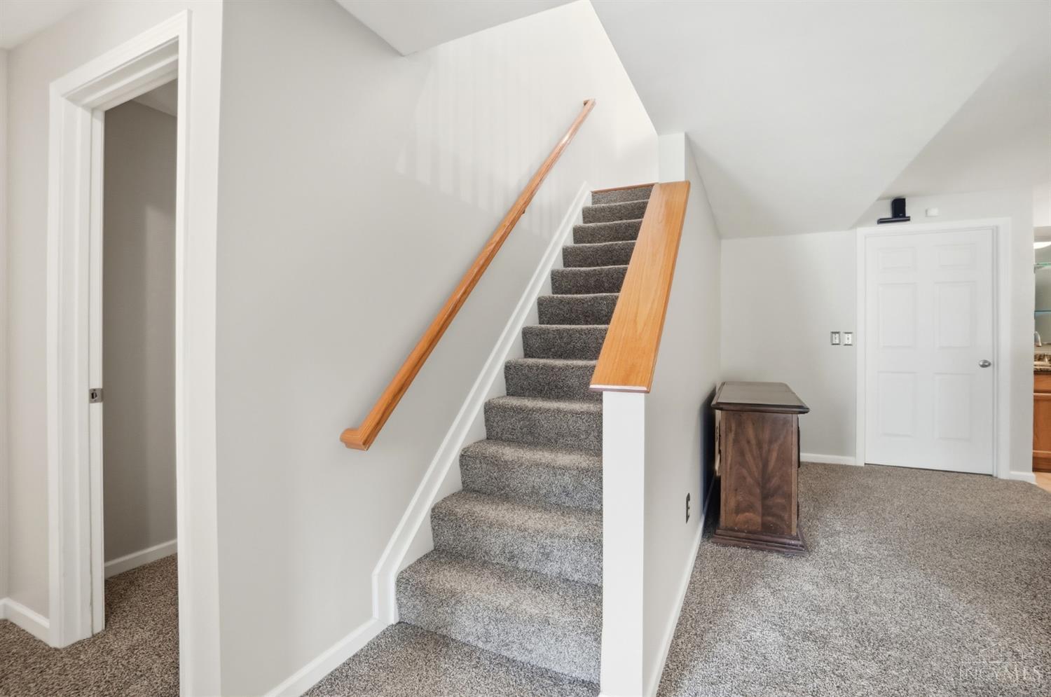 7119 White Oak Court