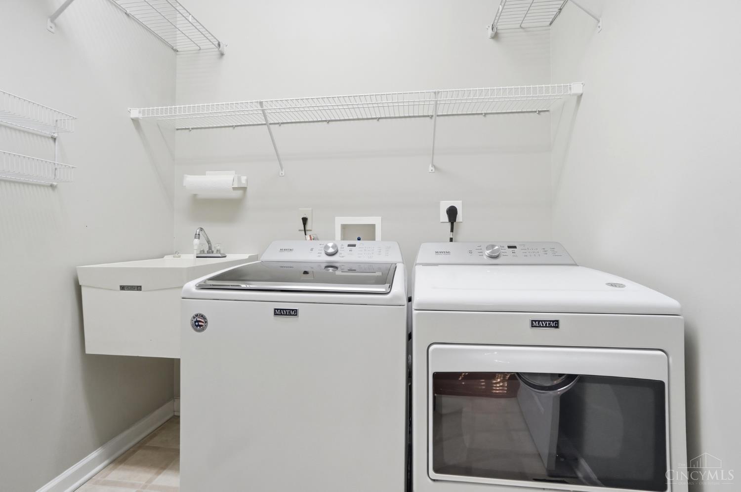 7119 White Oak Court