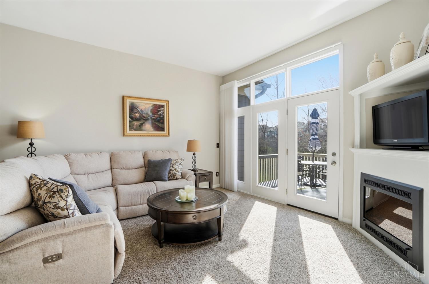 7119 White Oak Court