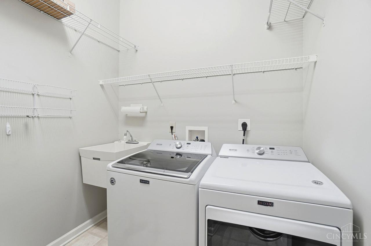 7119 White Oak Court