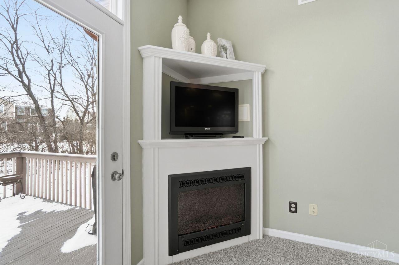 7119 White Oak Court